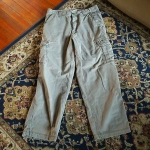 Old Navy olive green cargo khakis